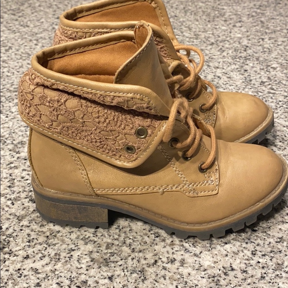 Little girls Madden Girl boots